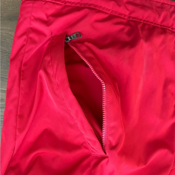 Ralph Lauren Men's Vibrant Red Windbreaker - Picture 7 of 9